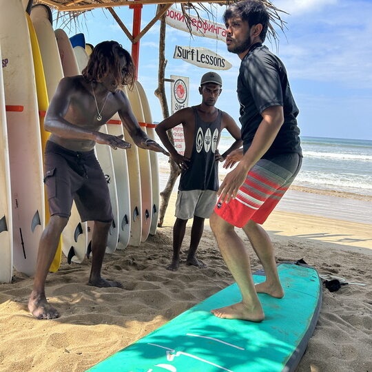 raja surf school